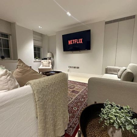 Sg, Chic Covent Garden Apartment Лондон Экстерьер фото