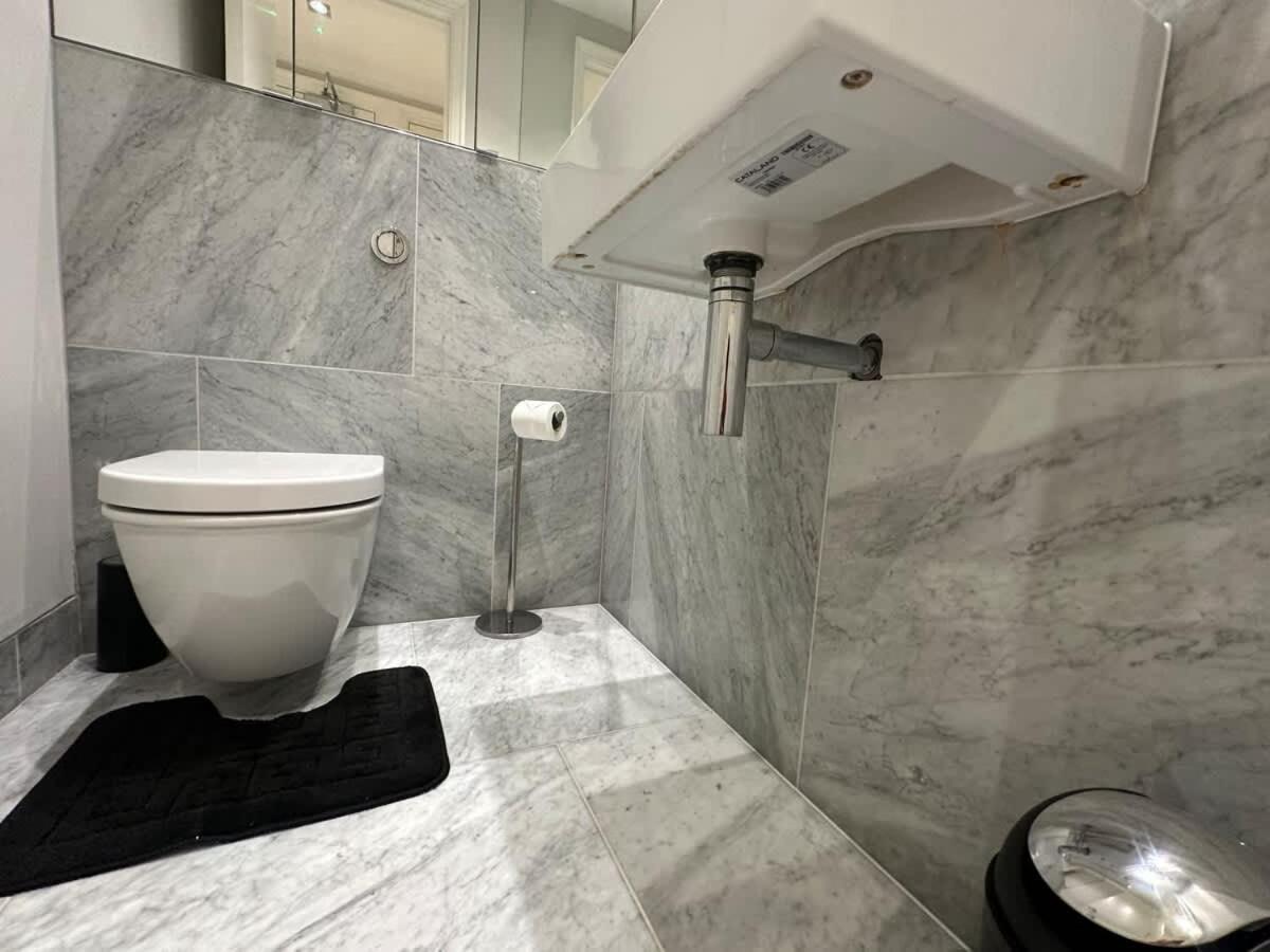 Sg, Chic Covent Garden Apartment Лондон Экстерьер фото