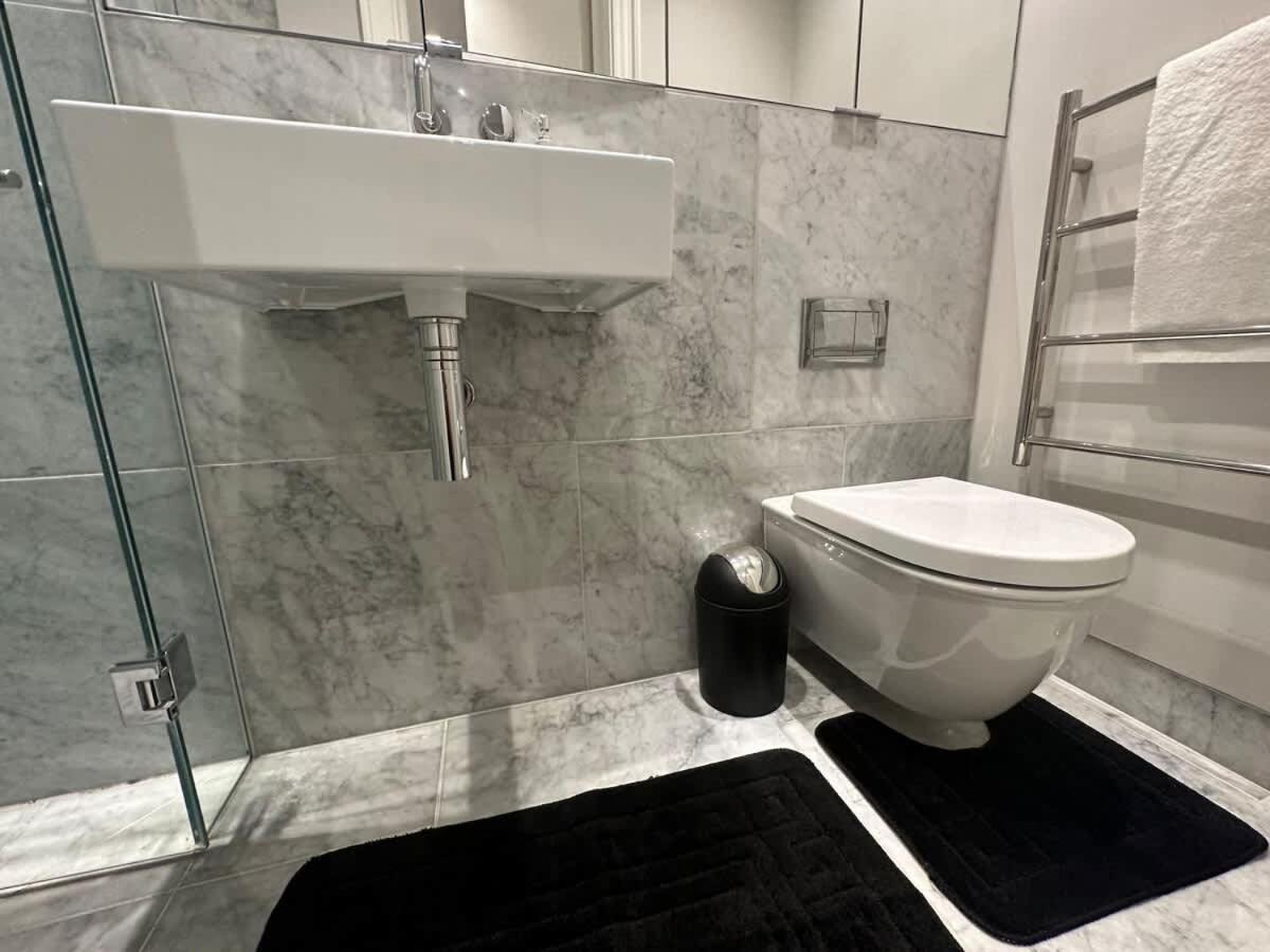 Sg, Chic Covent Garden Apartment Лондон Экстерьер фото