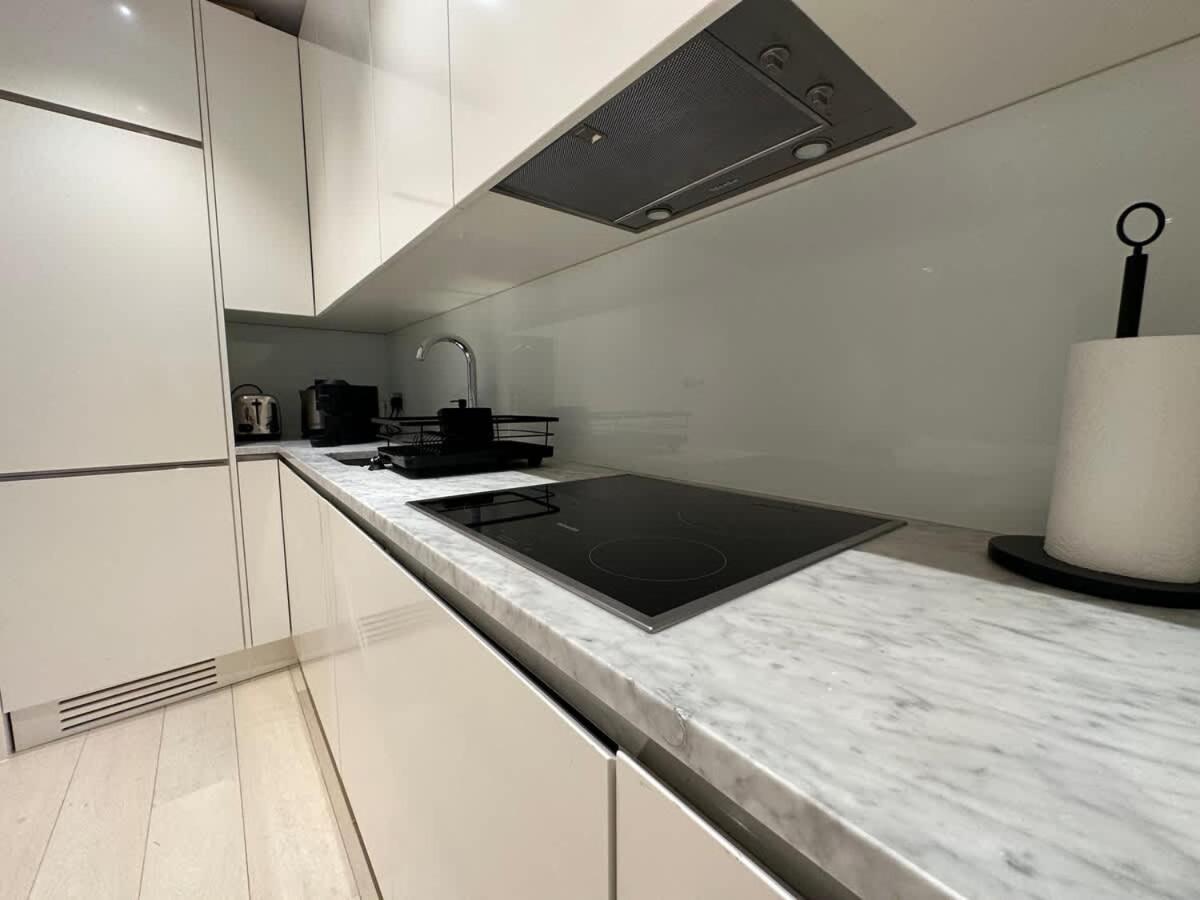 Sg, Chic Covent Garden Apartment Лондон Экстерьер фото