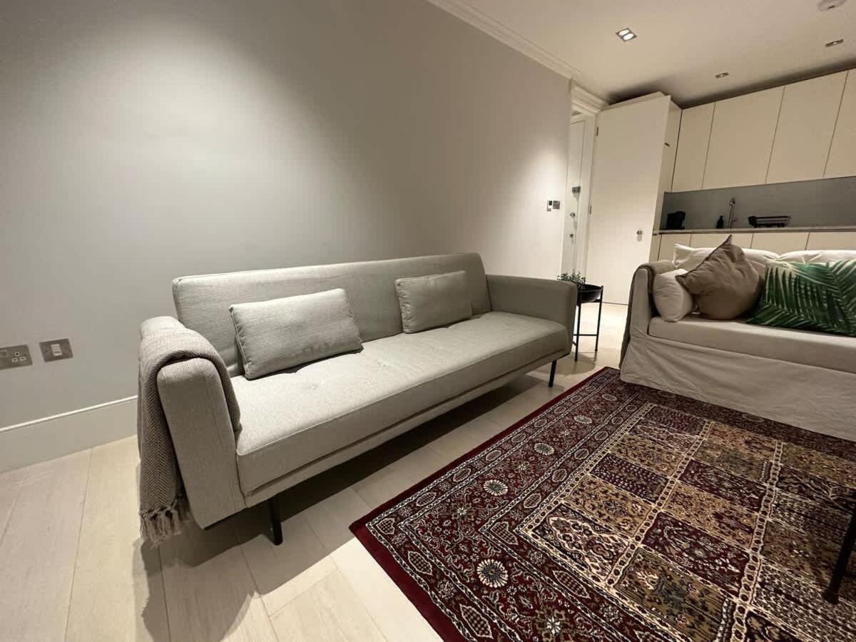 Sg, Chic Covent Garden Apartment Лондон Экстерьер фото